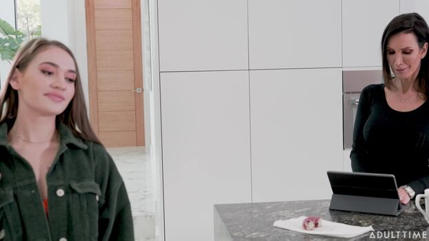 Sera Ryder Leaked Nude OnlyFans (Photo 110)