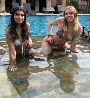 Sexy Paki Leaked Nude OnlyFans (Photo 24)