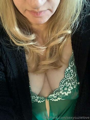 Sexy Suzielove