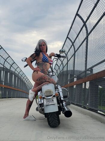 sexy1icequeen Leaked Nude OnlyFans (Photo 24)