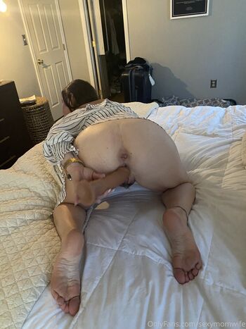 sexymomwife Leaked Nude OnlyFans (Photo 25)