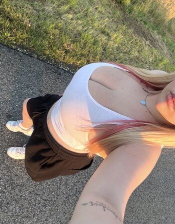 sh080623x Leaked Nude OnlyFans (Photo 2)