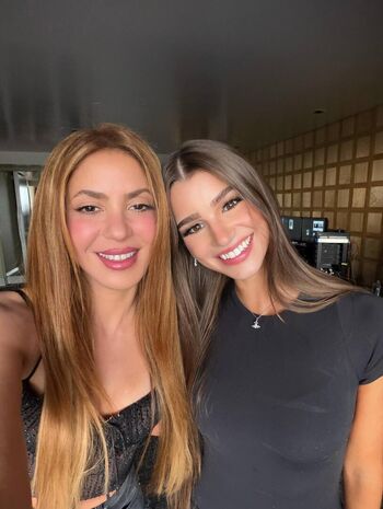 Shakira Leaked Nude OnlyFans (Photo 466)