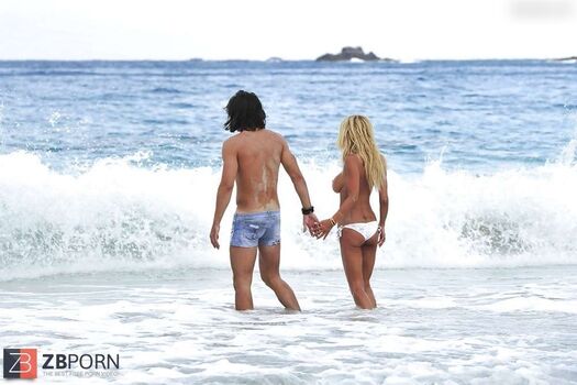 Shauna Sand