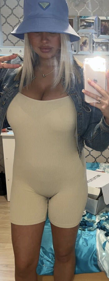 Shauni Scanlan Leaked Nude OnlyFans (Photo 19)