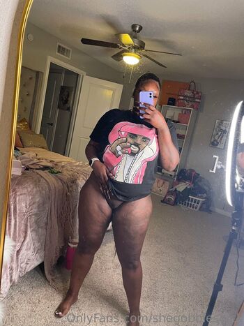 shegobblesdick Leaked Nude OnlyFans (Photo 4)