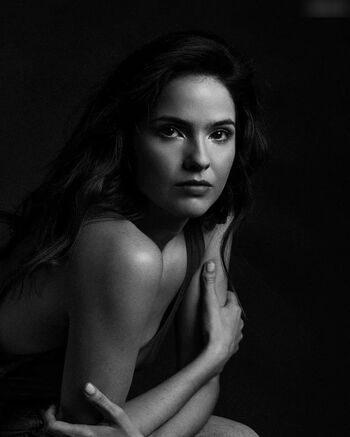 Shelley Hennig Leaked Nude OnlyFans (Photo 62)