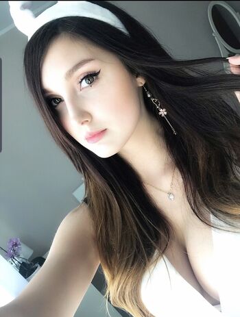 shieru Leaked Nude OnlyFans (Photo 25)