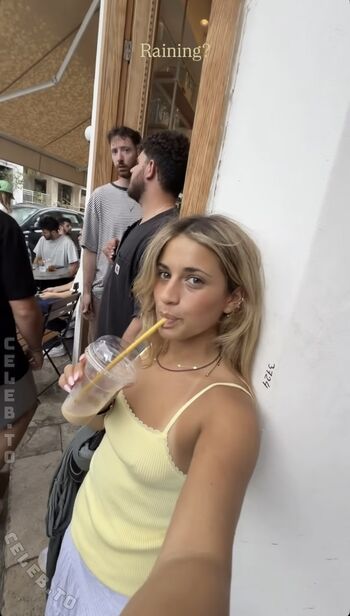 Shira Braun Leaked Nude OnlyFans (Photo 5)