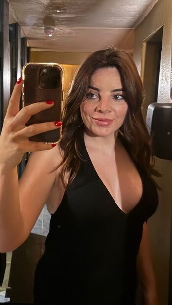 Shon Faye Leaked Nude OnlyFans (Photo 1)