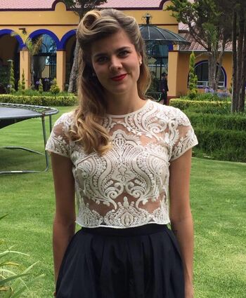 Show Your Girlfriend