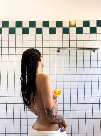 siljyfree Leaked Nude OnlyFans (Photo 3)
