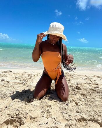 Simone Biles Leaked Nude OnlyFans (Photo 149)
