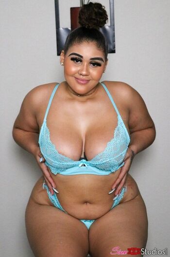 Simone Richards Leaked Nude OnlyFans (Photo 16)