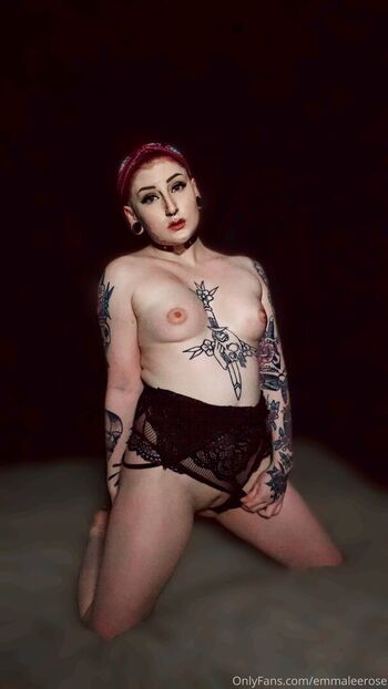 sinisterlilith Leaked Nude OnlyFans (Photo 29)