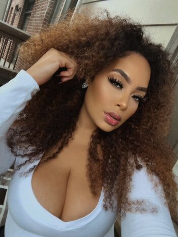 sirensaysseduce Leaked Nude OnlyFans (Photo 16)