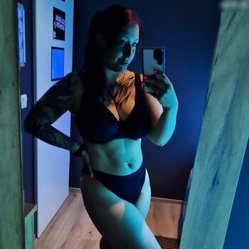 Skelli Leaked Nude OnlyFans (Photo 98)