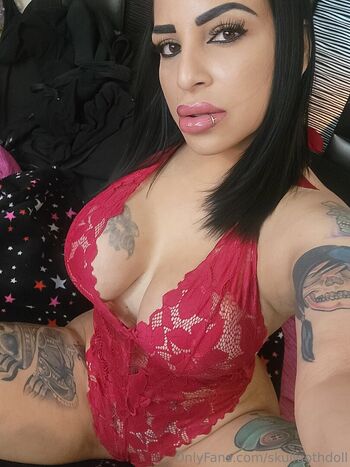 skullgothdoll
