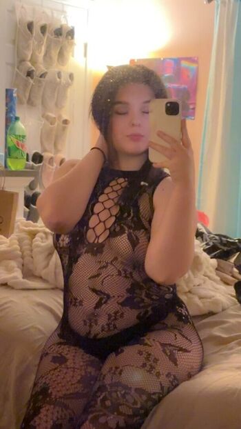 Skye Michelle Leaked Nude OnlyFans (Photo 1)