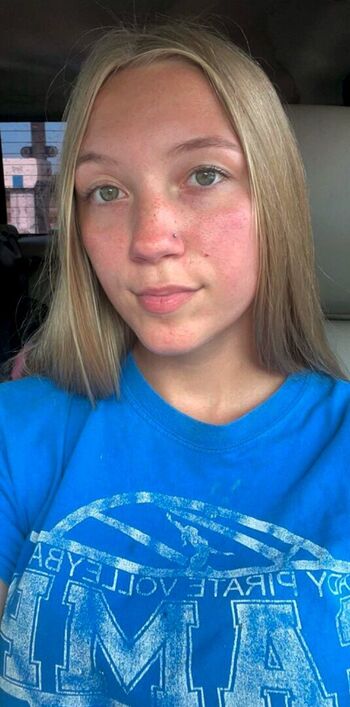 Skylar gray
