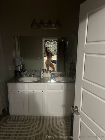 smokinbabejade