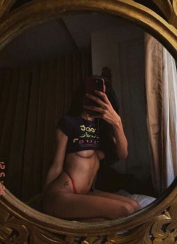 Sneha mishra Leaked Nude OnlyFans (Photo 2)