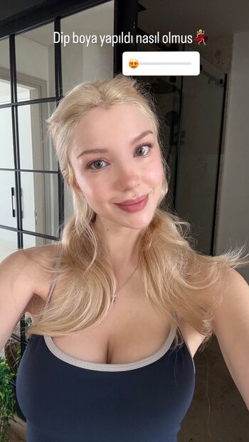 Snowmaiid Leaked Nude OnlyFans (Photo 38)