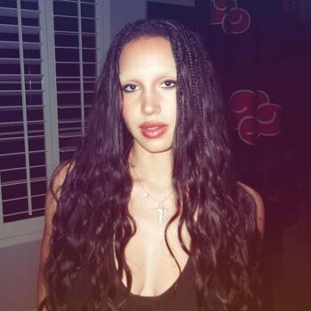 Sofia Wylie