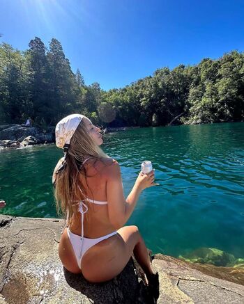 sofiandraade Leaked Nude OnlyFans (Photo 8)