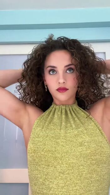Sofie Dossi Leaked Nude OnlyFans (Photo 202)