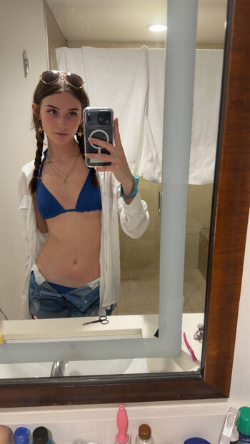 Soggyalien22