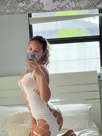 Solange Diaz Patreon Leaked Nude OnlyFans (Photo 9)