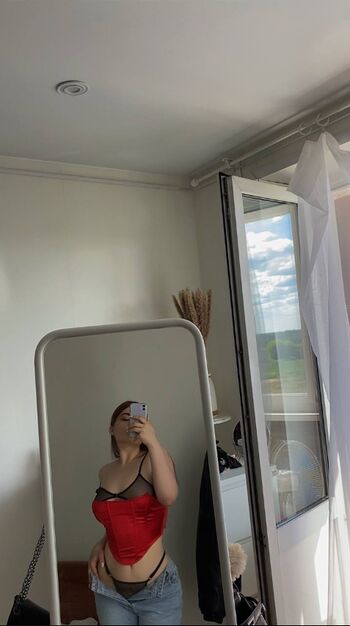 Solntseall - Alina Leaked Nude OnlyFans (Photo 29)