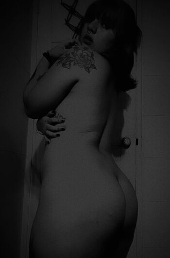 soloarne Leaked Nude OnlyFans (Photo 16)