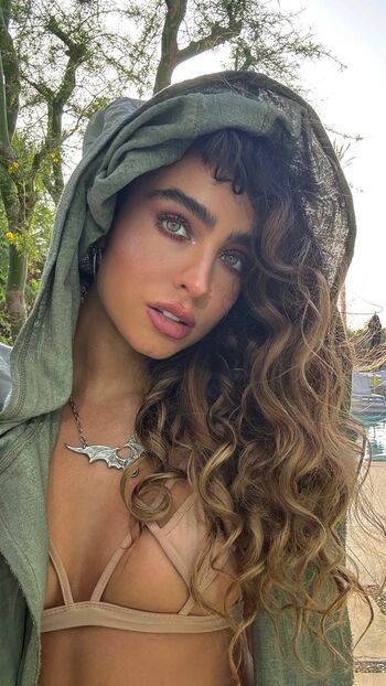 Sommer Ray