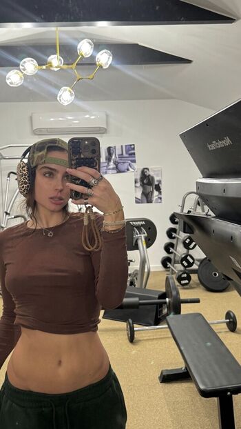 Sommer Ray