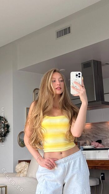 Sophia Diamond Leaked Nude OnlyFans (Photo 1679)