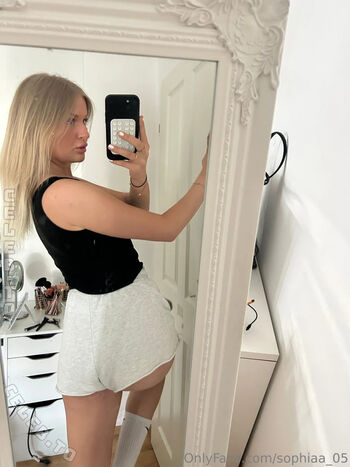 Sophiaa_05 Leaked Nude OnlyFans (Photo 4)