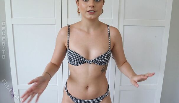 Sophie Breuer Leaked Nude OnlyFans (Photo 8)