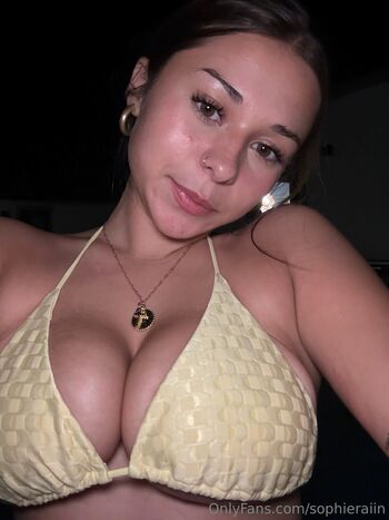 Sophie Rain