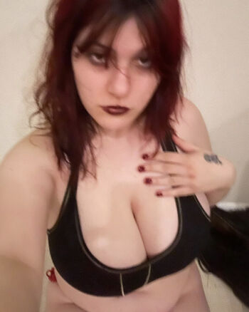 Space_witch505 Leaked Nude OnlyFans (Photo 6)