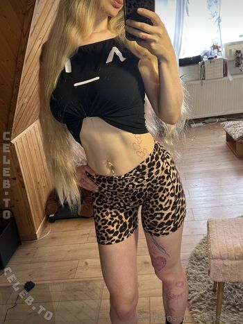 spicyeli Leaked Nude OnlyFans (Photo 6)
