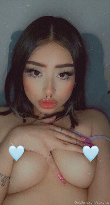 spicyitzy Leaked Nude OnlyFans (Photo 2)
