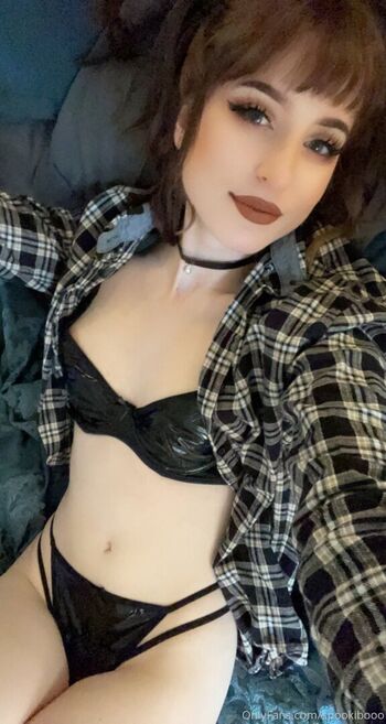spookibooo Leaked Nude OnlyFans (Photo 21)