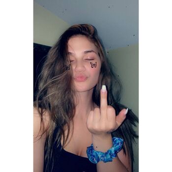 Stacey Gifford Leaked Nude OnlyFans (Photo 2)