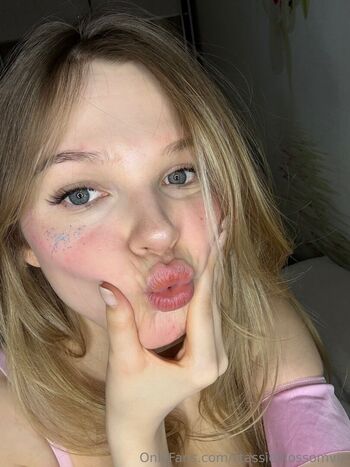 Stassie Blossom Leaked Nude OnlyFans (Photo 12)