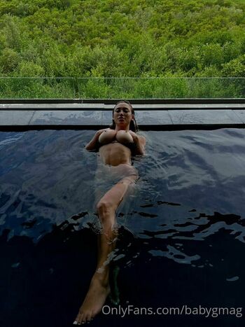 Stefanie Gurzanski Leaked Nude OnlyFans (Photo 10)