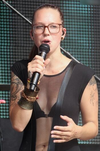 Stefanie Heinzmann Leaked Nude OnlyFans (Photo 16)