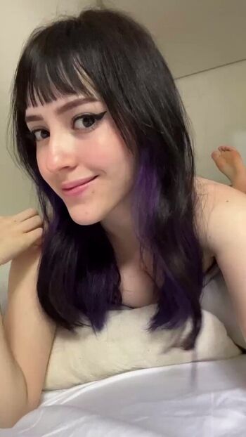 Stelarhoshi Leaked Nude OnlyFans (Photo 1)