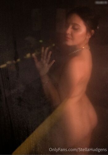 Stella Hudgens Leaked Nude OnlyFans (Photo 32)